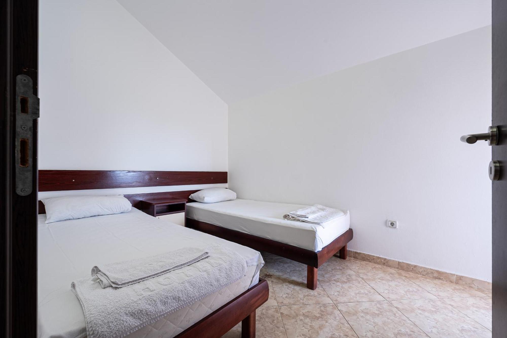 Hotel Suzana บุดวา ห้อง รูปภาพ